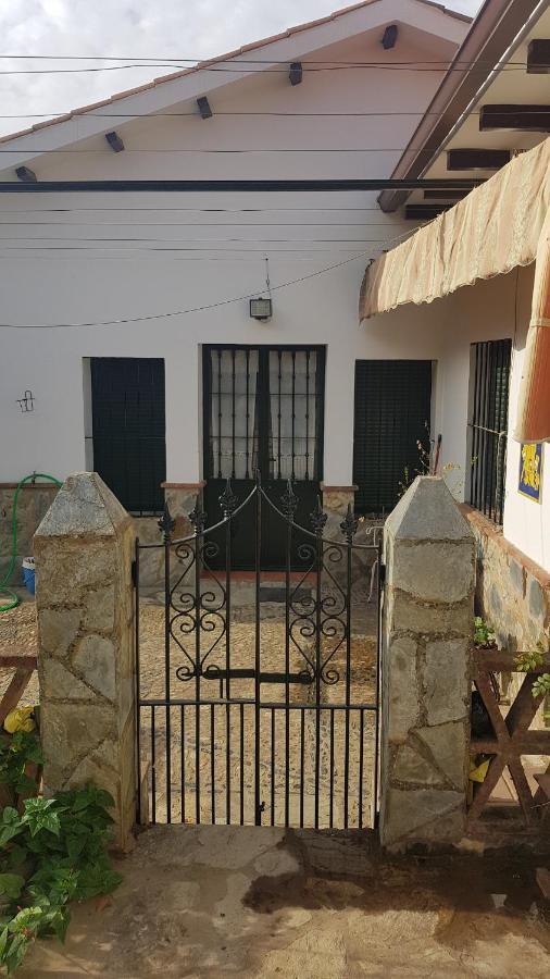 Villa El Sitio De Su Recreo Jerez De Los Caballeros Esterno foto